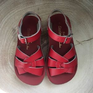 Salt Water Sun-San Swimmers!! ☀️